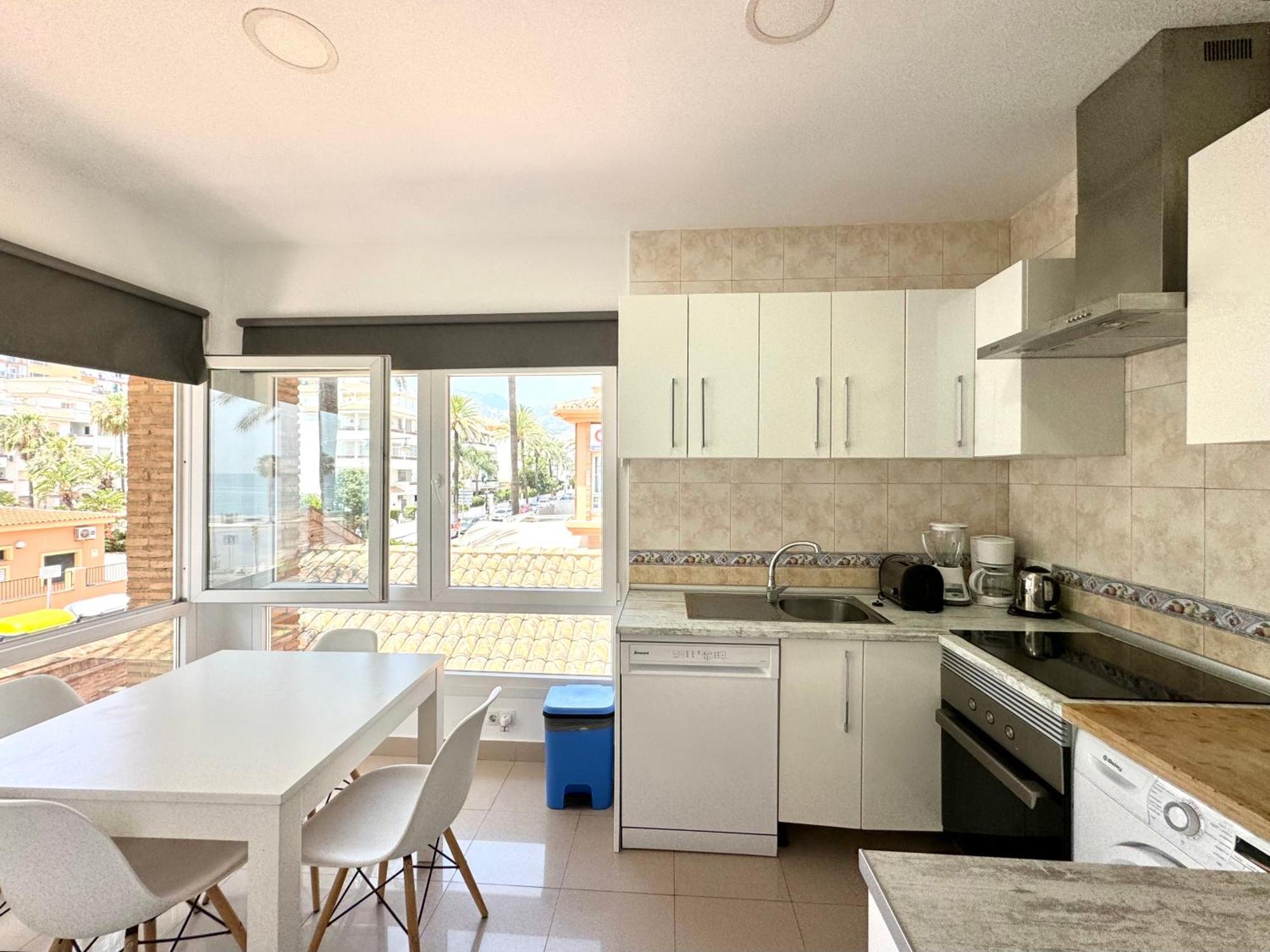 Benalroma A 50 Metros De La Playa! Appartement Benalmádena Buitenkant foto