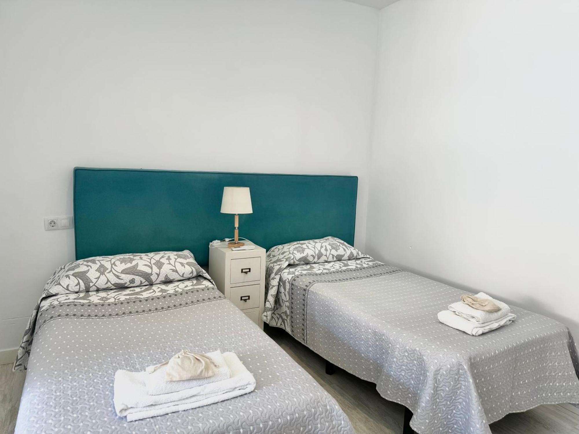 Benalroma A 50 Metros De La Playa! Appartement Benalmádena Buitenkant foto