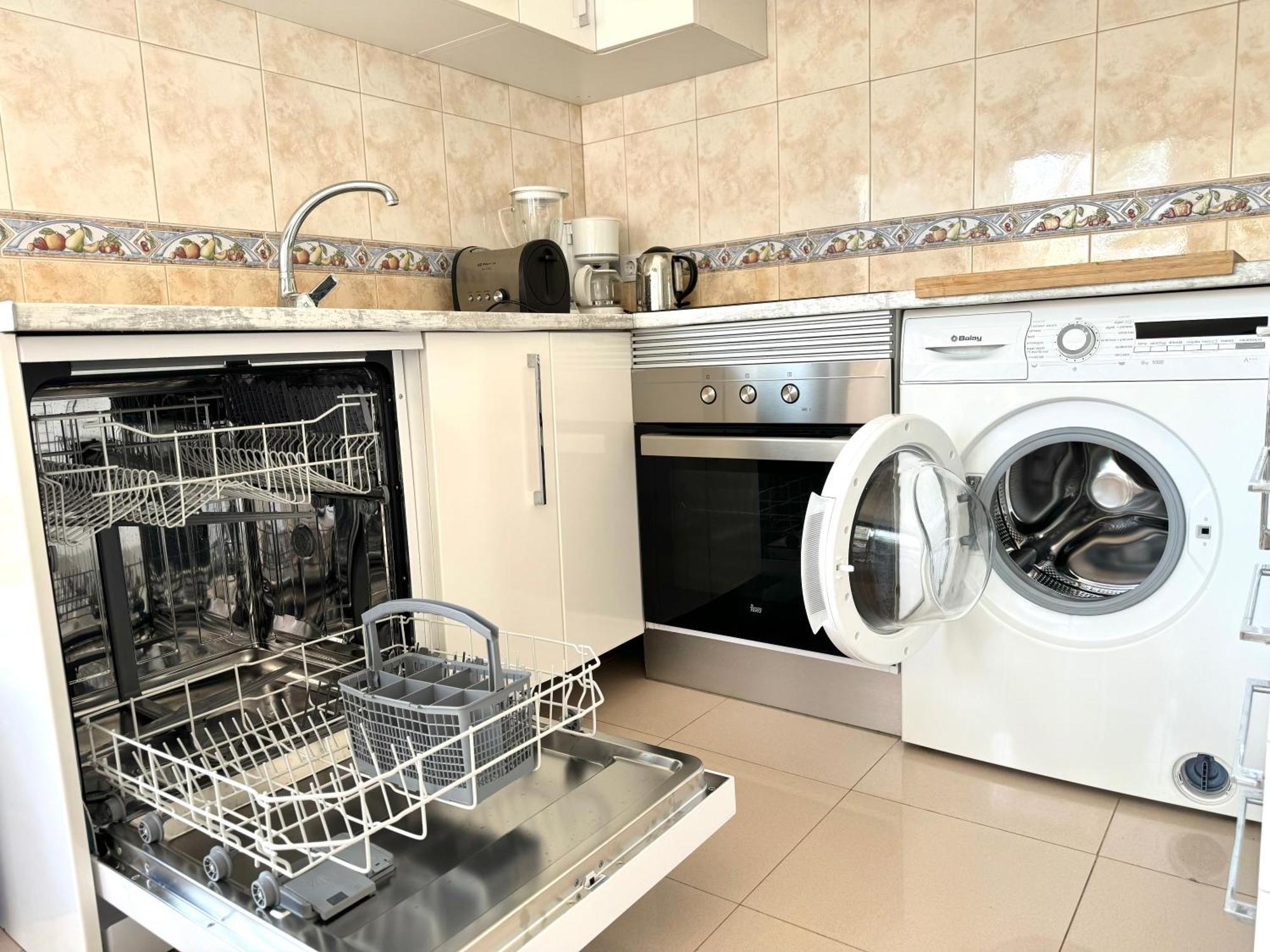Benalroma A 50 Metros De La Playa! Appartement Benalmádena Buitenkant foto